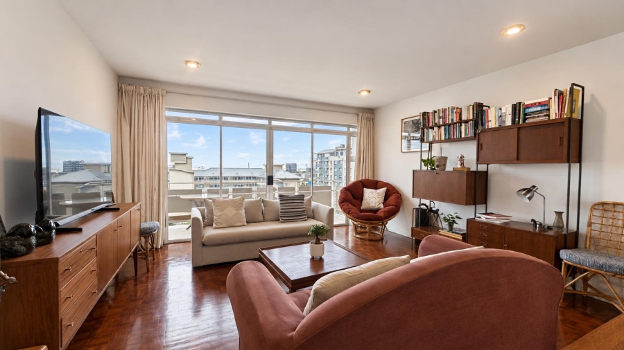 2 Bedroom Property for Sale in Green Point Western Cape